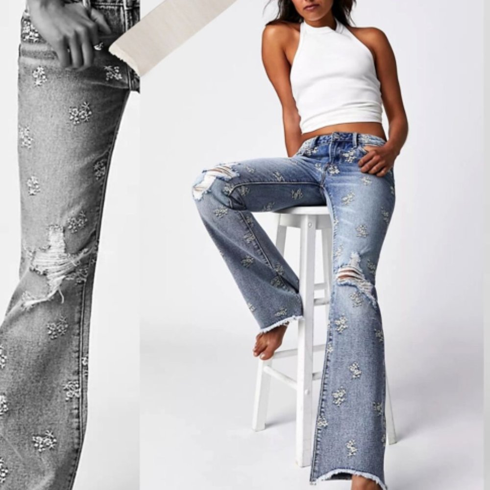 DRIFTWOOD KELLY DECONSTRUCTED BABY BOOT  CHARMING EMBROIDERED JEANS